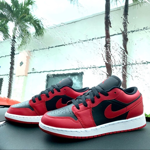 Air Jordan 1 low Reverse Bred - Picture 5 of 8
